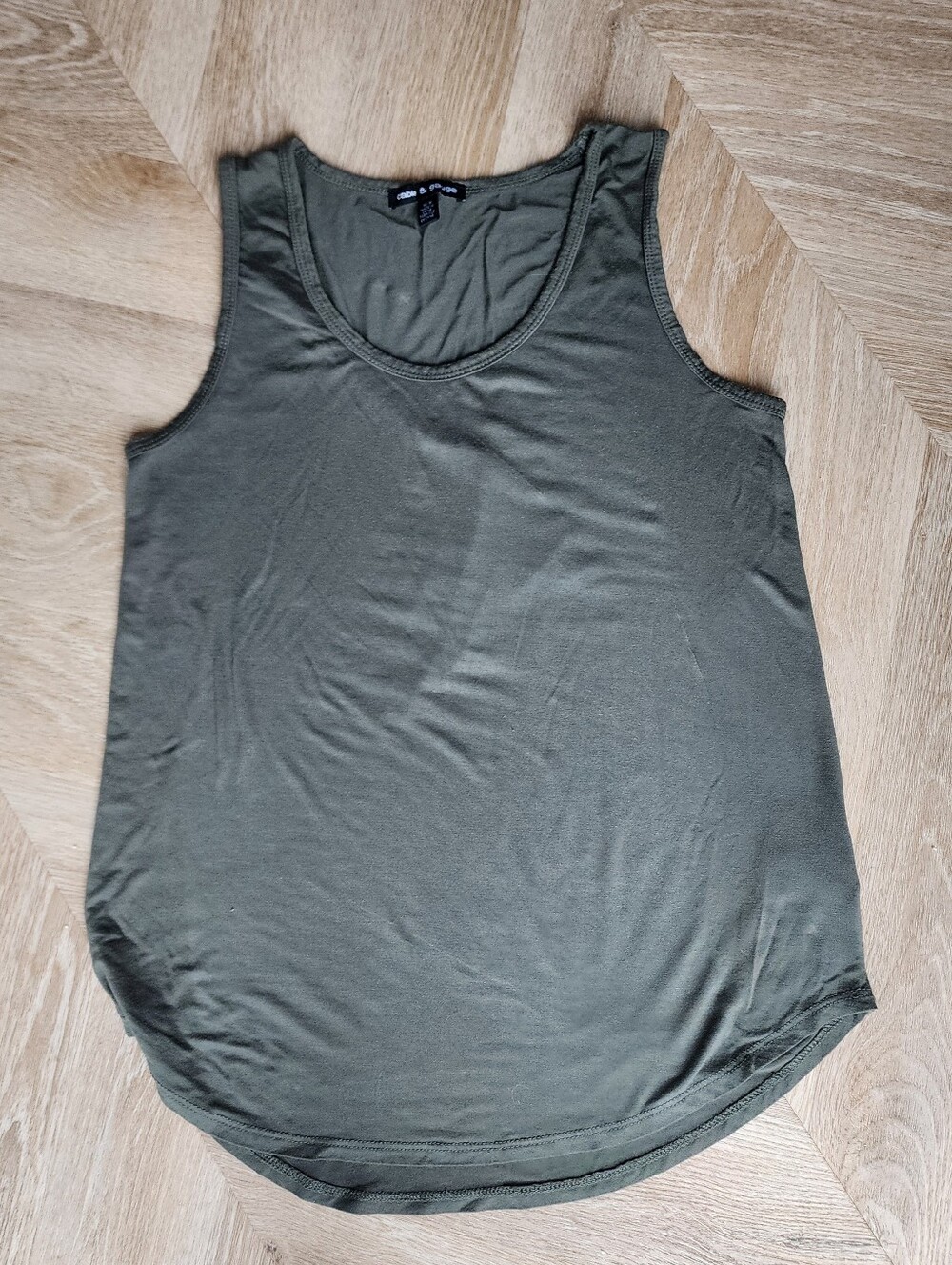 Cable & Gauge Olive Green Scoop Neck Tank Top - Size M